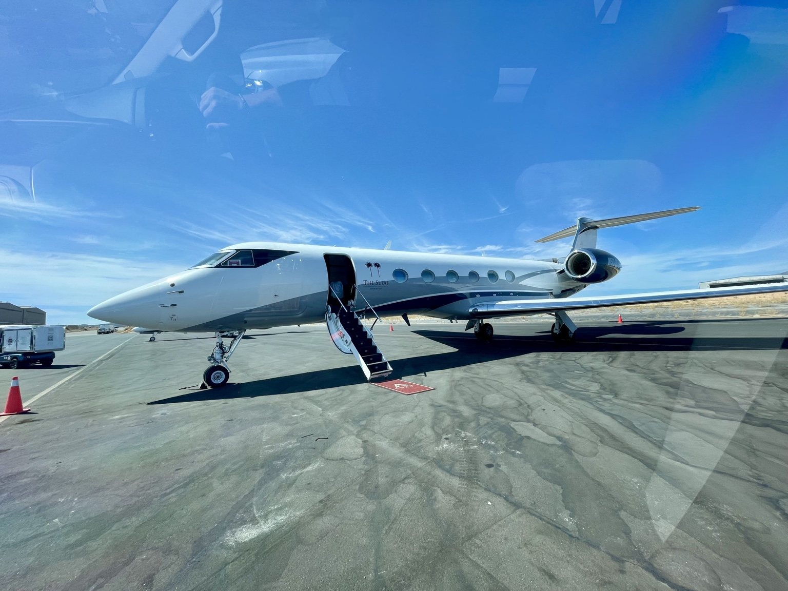 Private aircraft arrival at Cabo San Lucas Airport during a CGS ground transportation operation